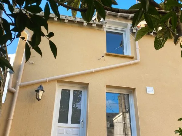 Maison meublée rénovée à louer - Mayenne centre