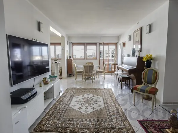 Bel Appartement Familial Traversant - Lumineux, Balcons, Vue Dégagée