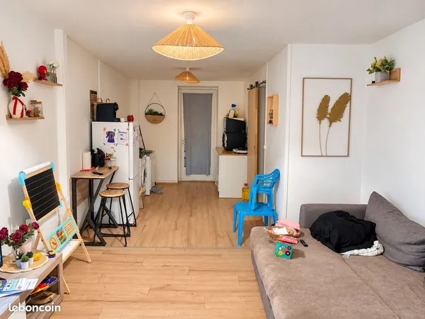 Immeuble 8 pièces 150 m²
