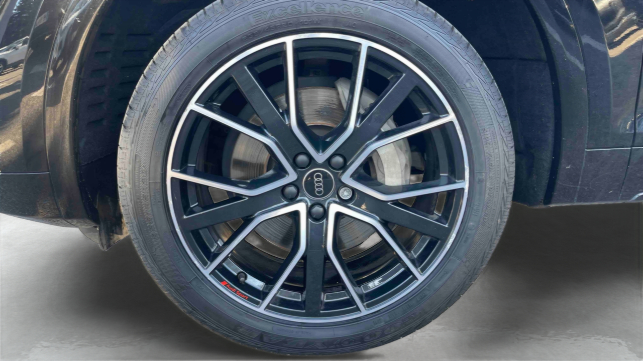 Audi Q5 Sportback 50 TFSIe 299 S tronic 7 Quattro — photo 14