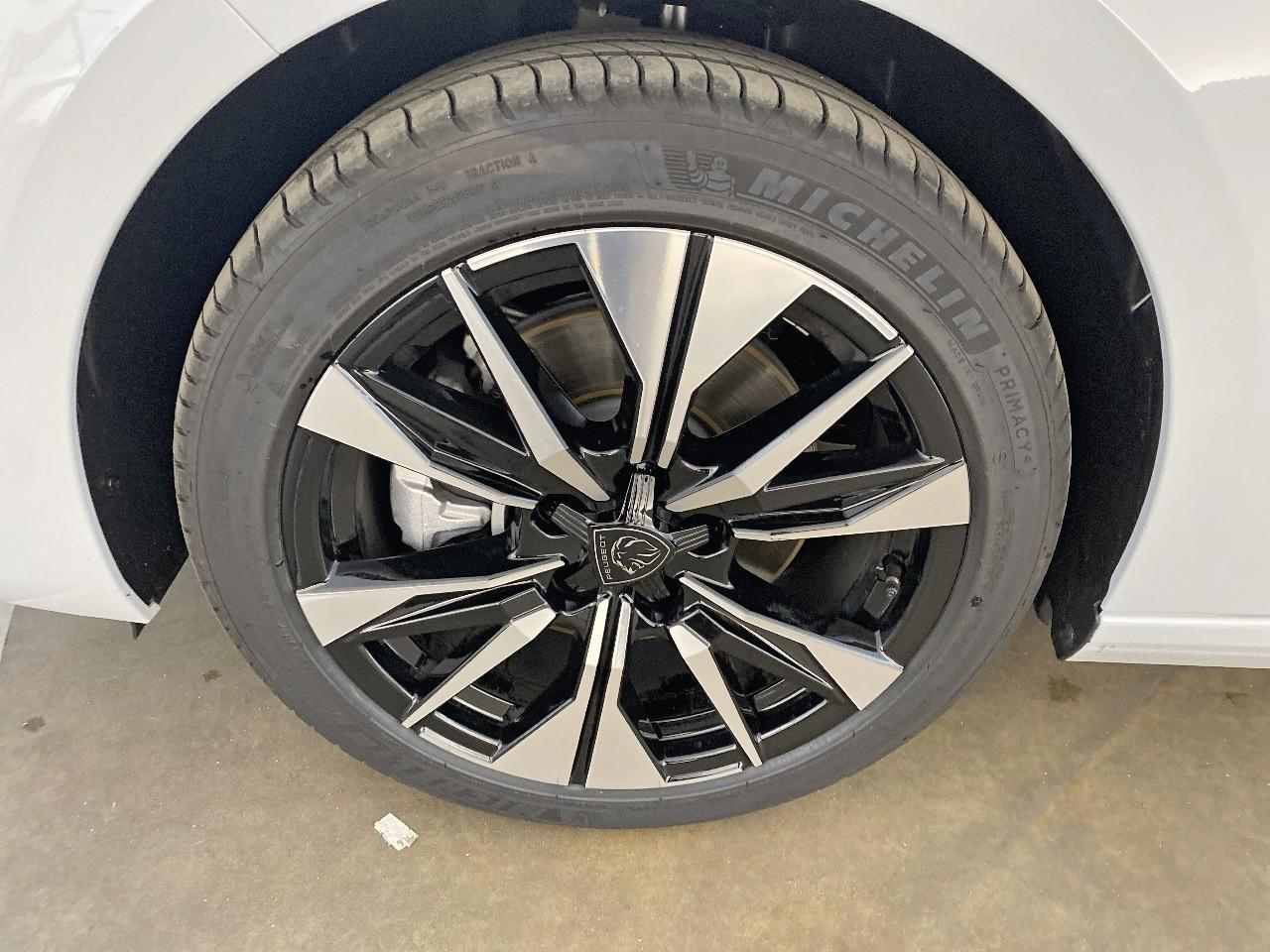 Peugeot 308 sw bluehdi 130ch s&s eat8 allure — photo 11