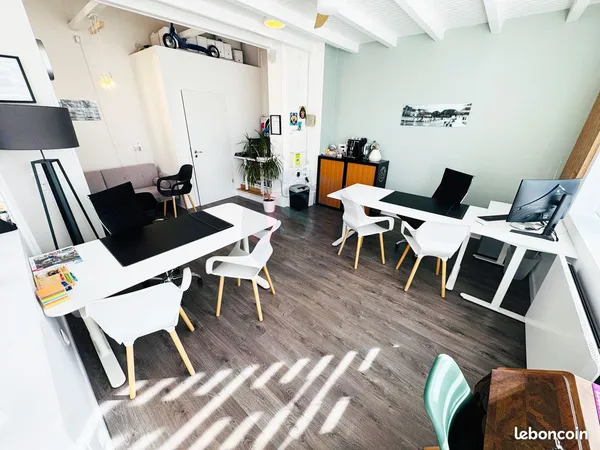 Local commercial 26m2 avec deux vitrines à SCHILTIGHEIM