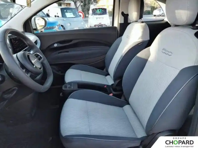 Fiat 500 c e 118 ch — photo 11