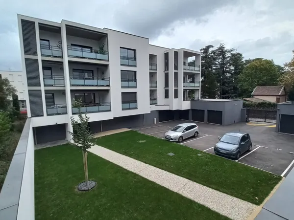 Garage dans copropriété