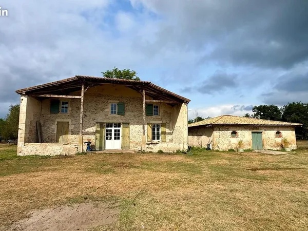 Maison 9 pièces 258 m²