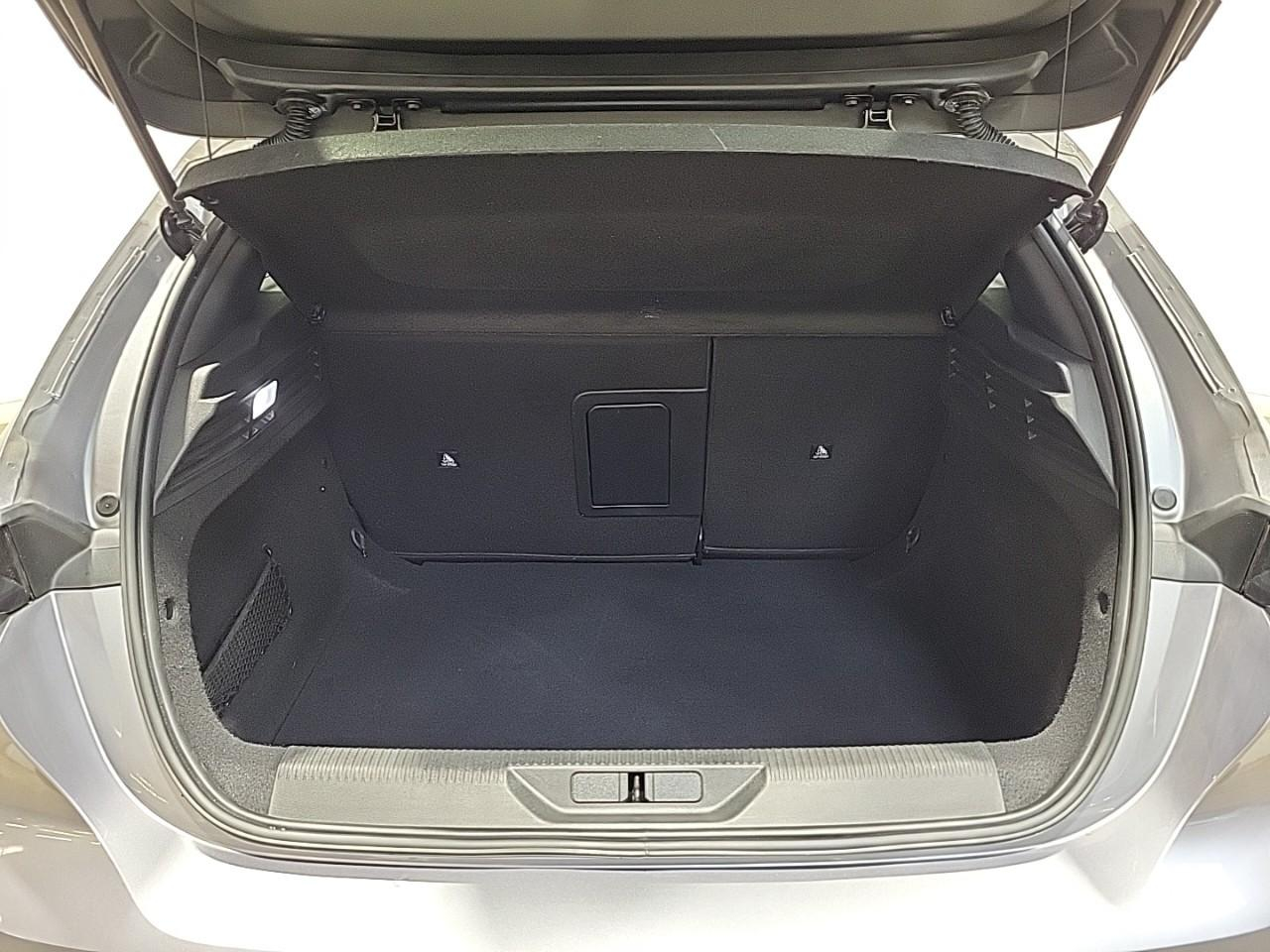 Peugeot 308 bluehdi 130ch s&s eat8 allure — photo 14