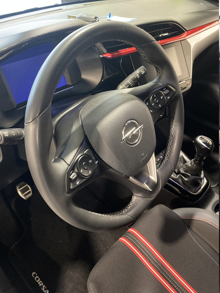 Opel Corsa — photo 44