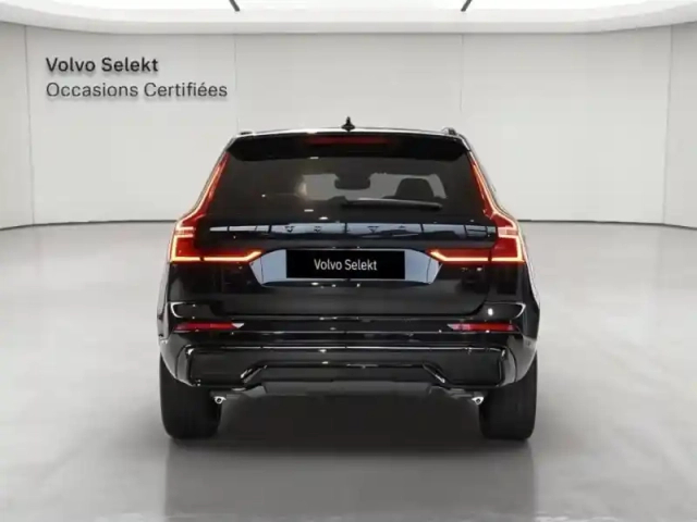 Volvo Xc60 t6 hybride rechargeable 253 + 145ch black edition geartronic 8 awd — photo 33
