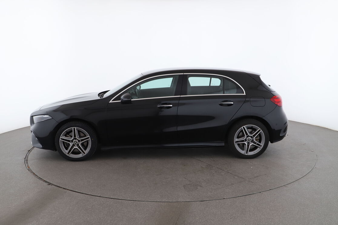 Mercedes-Benz Classe A 250 e AMG Line 8G-DCT — photo 2
