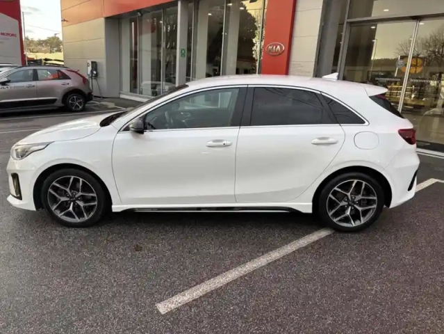 Kia Ceed 1.5 t-gdi 160 ch dct7 gt line — photo 9