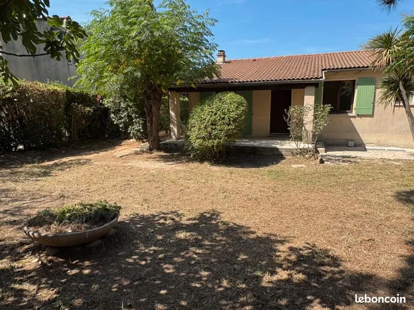 Trets Villa T5 100 m2 Plain Pied + Grand Garage