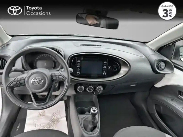 Toyota Aygo X 1.0 vvt-i 72ch dynamic — photo 8