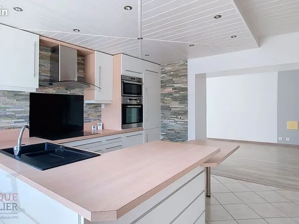 Maison 5 pièces 134 m²