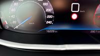 Peugeot 3008 1.2 PureTech 130ch S&S GT EAT8 — photo 9