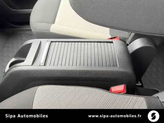 Citroën Berlingo taille m bluehdi 130 s&amp;s eat8 — photo 38
