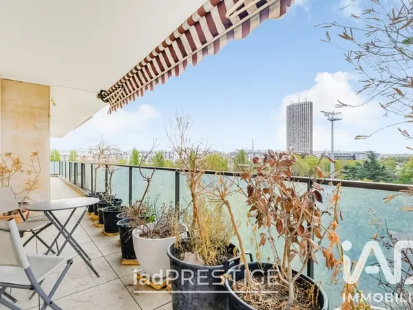 Appartement 6 pièces 150 m²