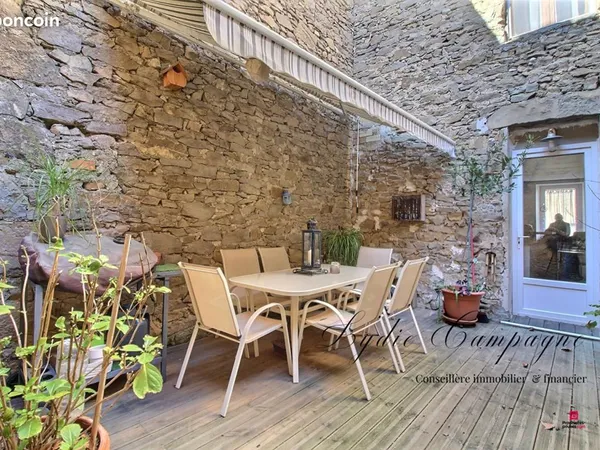 Propriété 6 pièces 156 m²