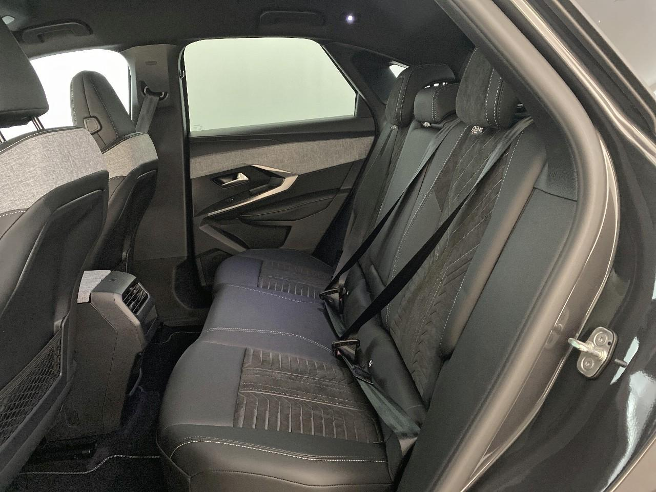 Peugeot 3008 1.2 hybrid 145ch gt e-dcs6 — photo 10