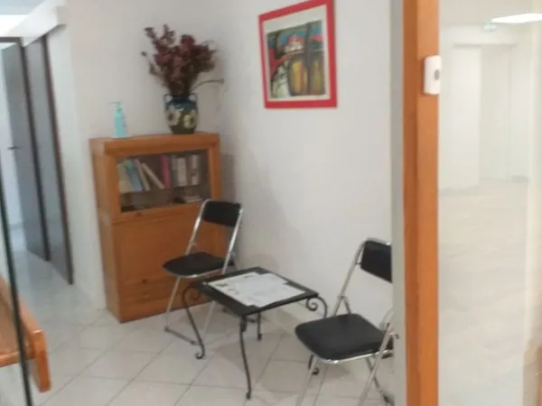 Local professionnel ou bureau