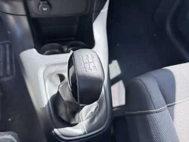 Citroën C3 puretech 83 s&amp;s bvm5 — photo 14