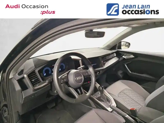 Audi A1 sportback 25 tfsi 95 ch s tronic 7 — photo 11