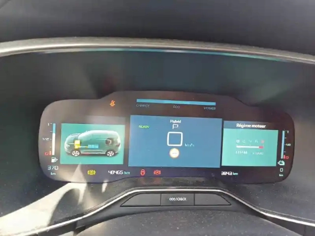 Citroën C5 Aircross hybride rechargeable 225 e-eat8 — photo 10