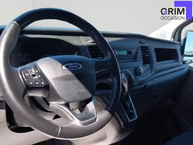 Ford Transit custom fourgon 280 l1h1 2.0 ecoblue 130 bva — photo 5