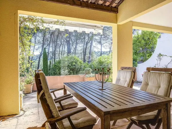 Villa 5 pièces 92 m²