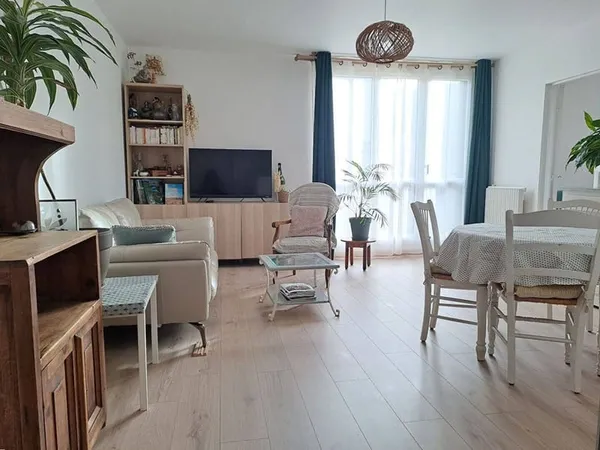 Appartement 4 pièces 81 m²