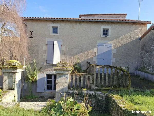 Immeuble 9 pièces 270 m²