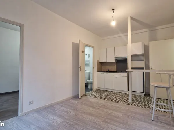 F1 de 28 m² NANCY