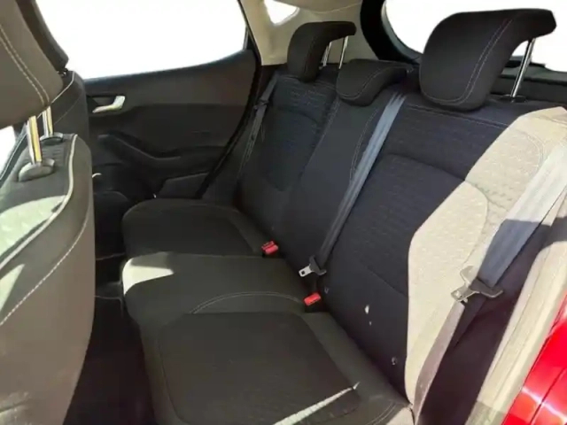 Ford Fiesta 1.0 ecoboost 100ch titanium powershift 5p — photo 9