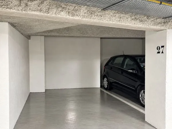 PLACE DE PARKING À LOUER - PARIS 19e