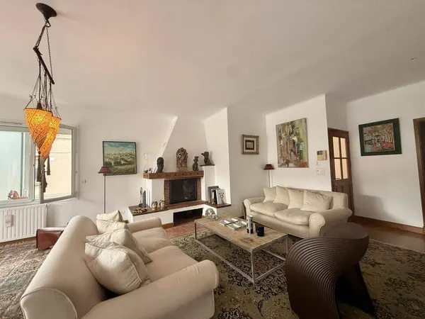 Appartement 5 pièces 140 m²