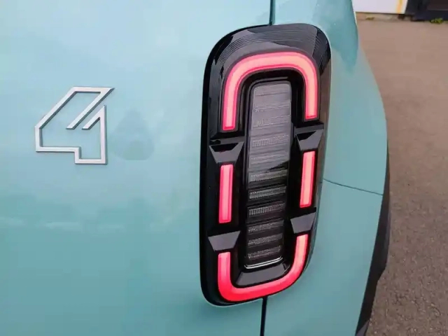 Renault 4 renault  e-tech electrique 150 ch autonomie confort — photo 19