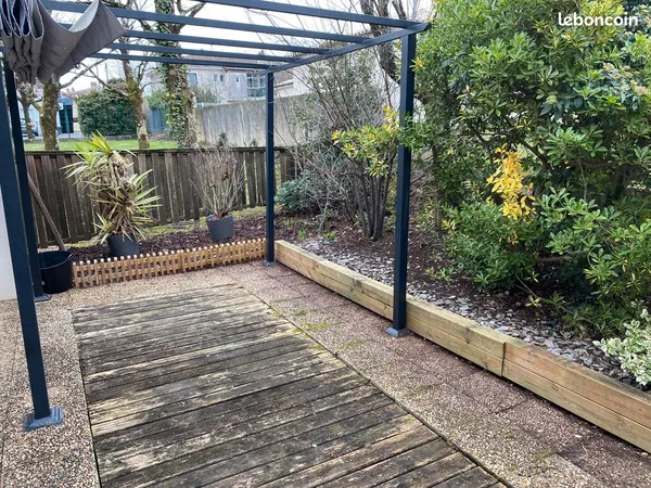 Appartement lumineux avec jardin et terrasse de 40
