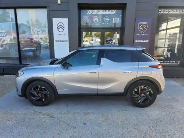Ds Ds 3 1.2 puretech 130 auto performance line + — photo 2