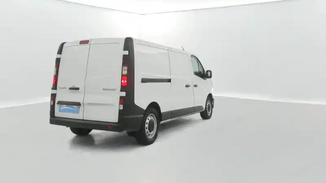 Renault Trafic fgn l2h1 3000 kg blue dci 130 — photo 14