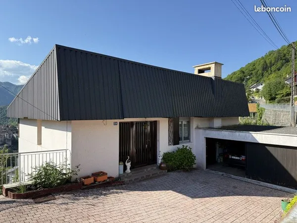 Maison 5 pièces 212 m²