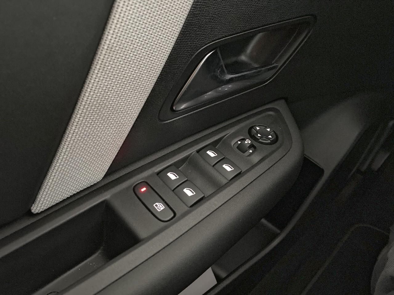 Citroën C4 hybride 136 e-dcs6 max — photo 20