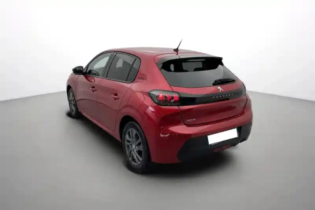Peugeot 208 puretech 75 s&amp;s bvm5 — photo 4