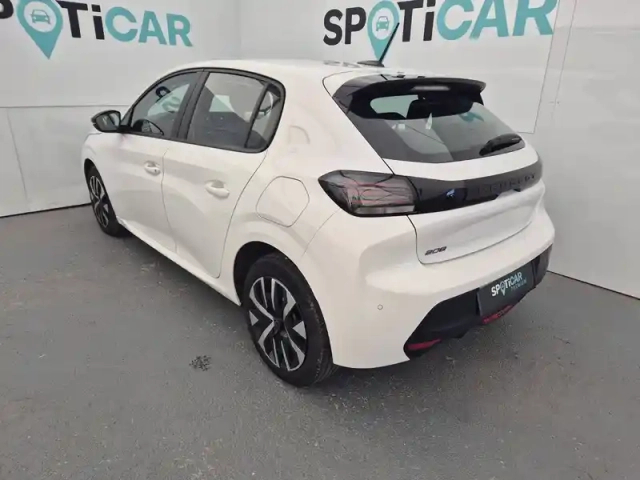 Peugeot 208 100 s&amp;s bvm6 — photo 7