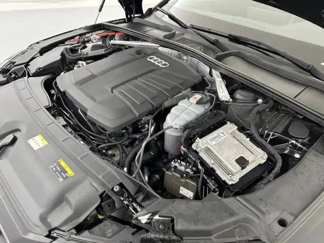 Audi A4 avant 35 tdi 163 s tronic 7 — photo 87