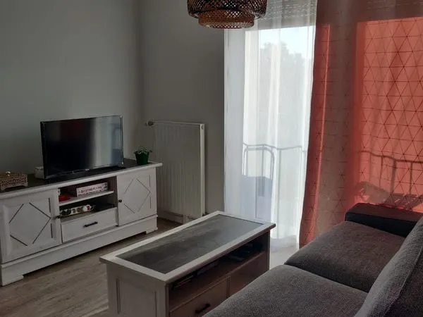 T2 de 42 m2 avec balcon et cave a Nanterre Centre