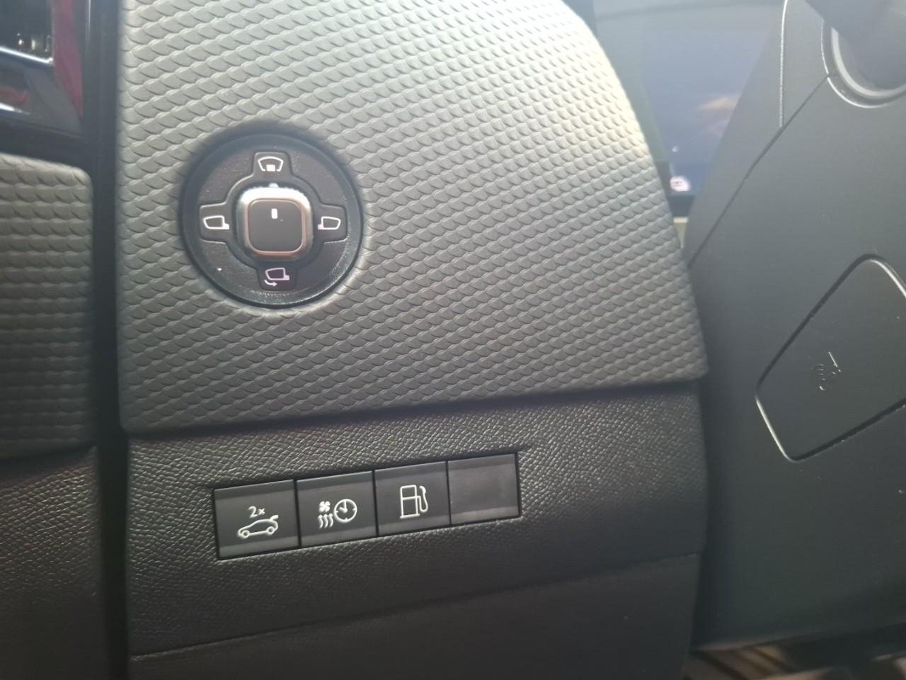 Ds Ds 4 e-tense 225ch rivoli — photo 18