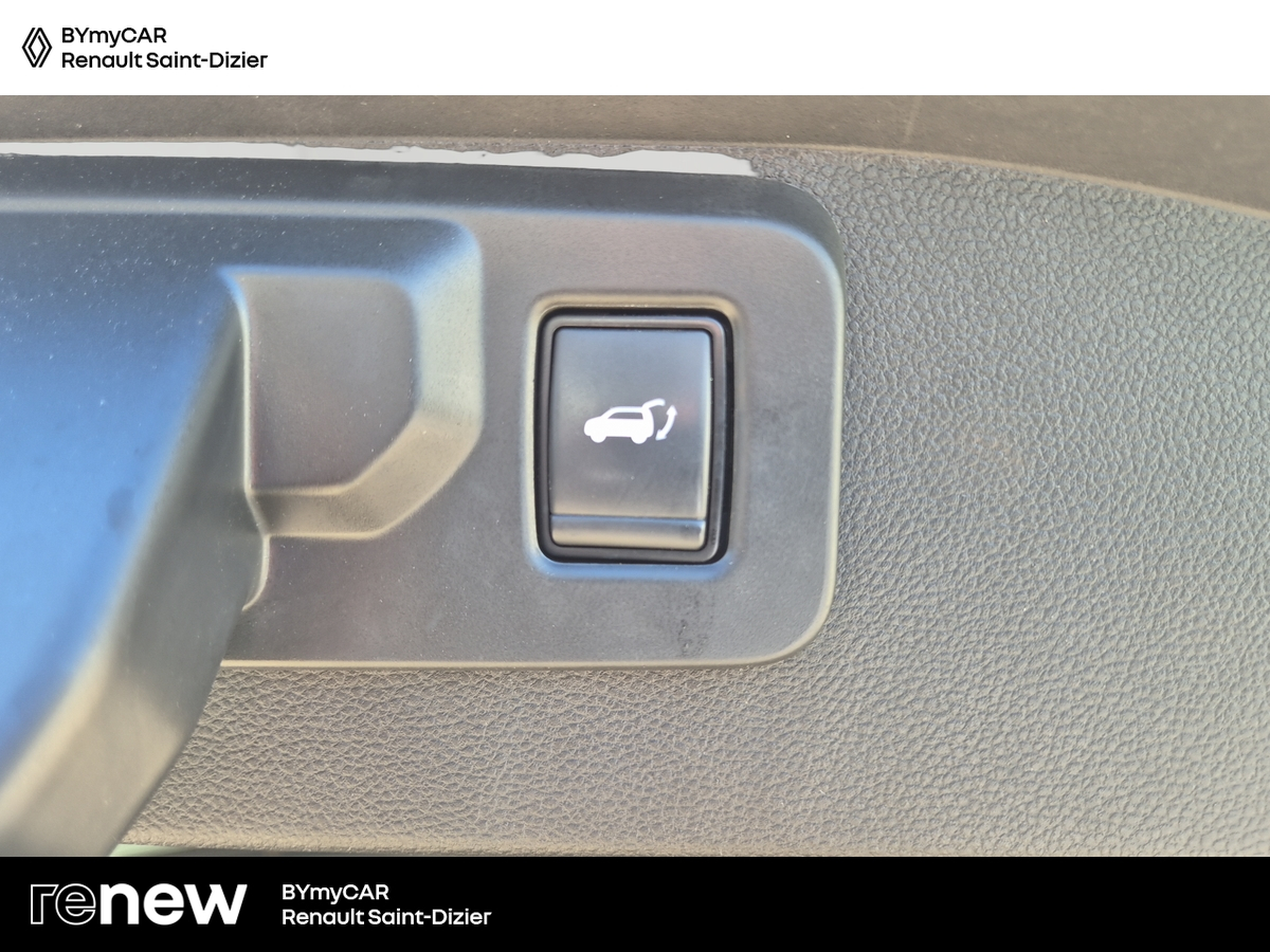 Renault Austral E-Tech hybrid 200 — photo 18