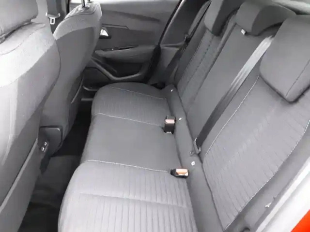 Peugeot 208 electrique 50 kwh 136ch — photo 45