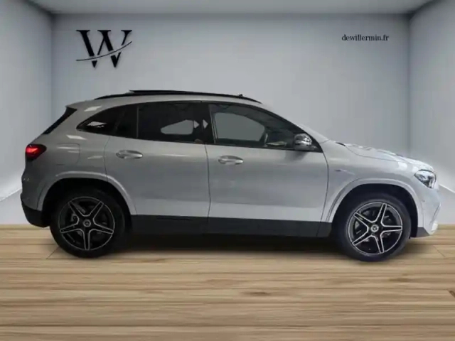 Mercedes Gla 250 e hybrid eq amg line — photo 6