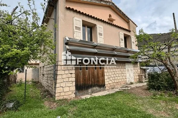 Maison 6 pièces 132 m²
