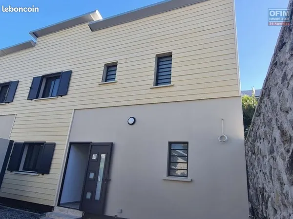 A louer Saint-André Appartement riz de jardin T4